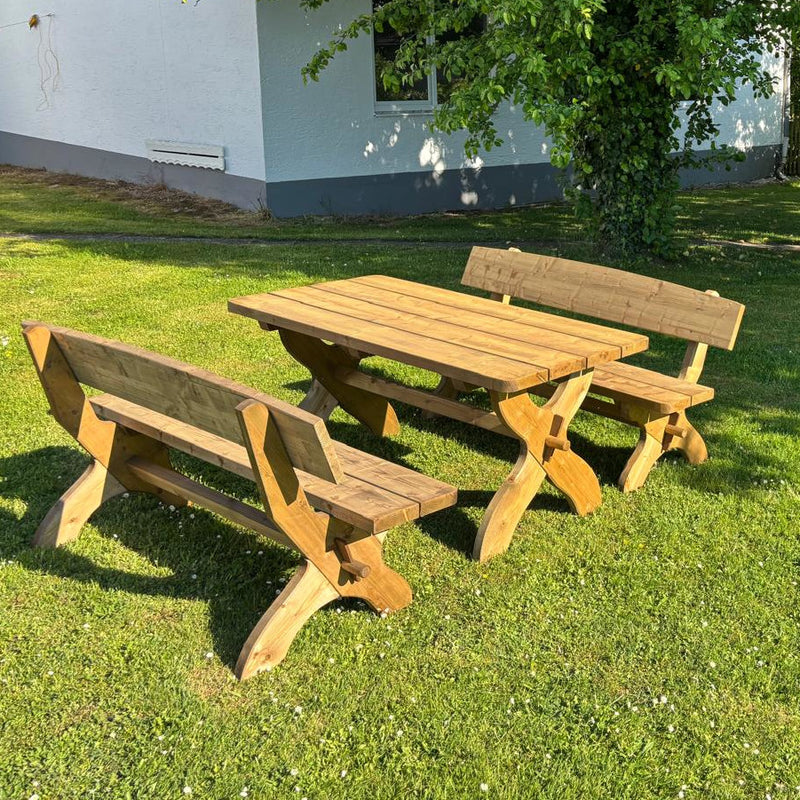 Garnitur Model Birktal – Tisch + Bänke – rustikal – Biergarten